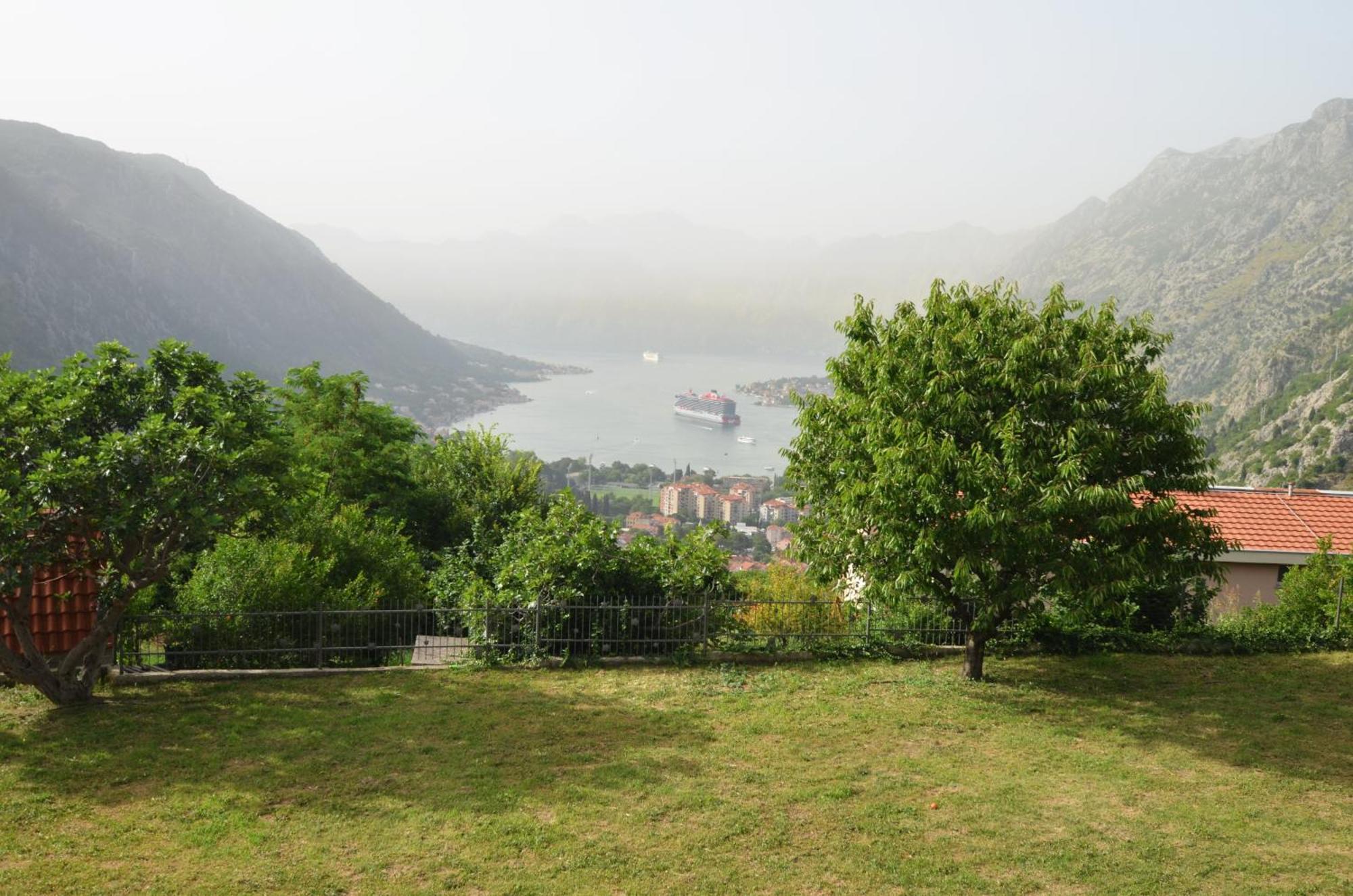 Apartments Orizzonte With Beautiful View Of The Bay Kotor Zewnętrze zdjęcie