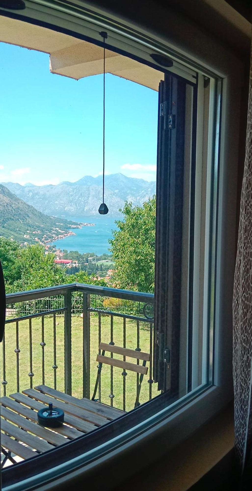Apartments Orizzonte With Beautiful View Of The Bay Kotor Zewnętrze zdjęcie