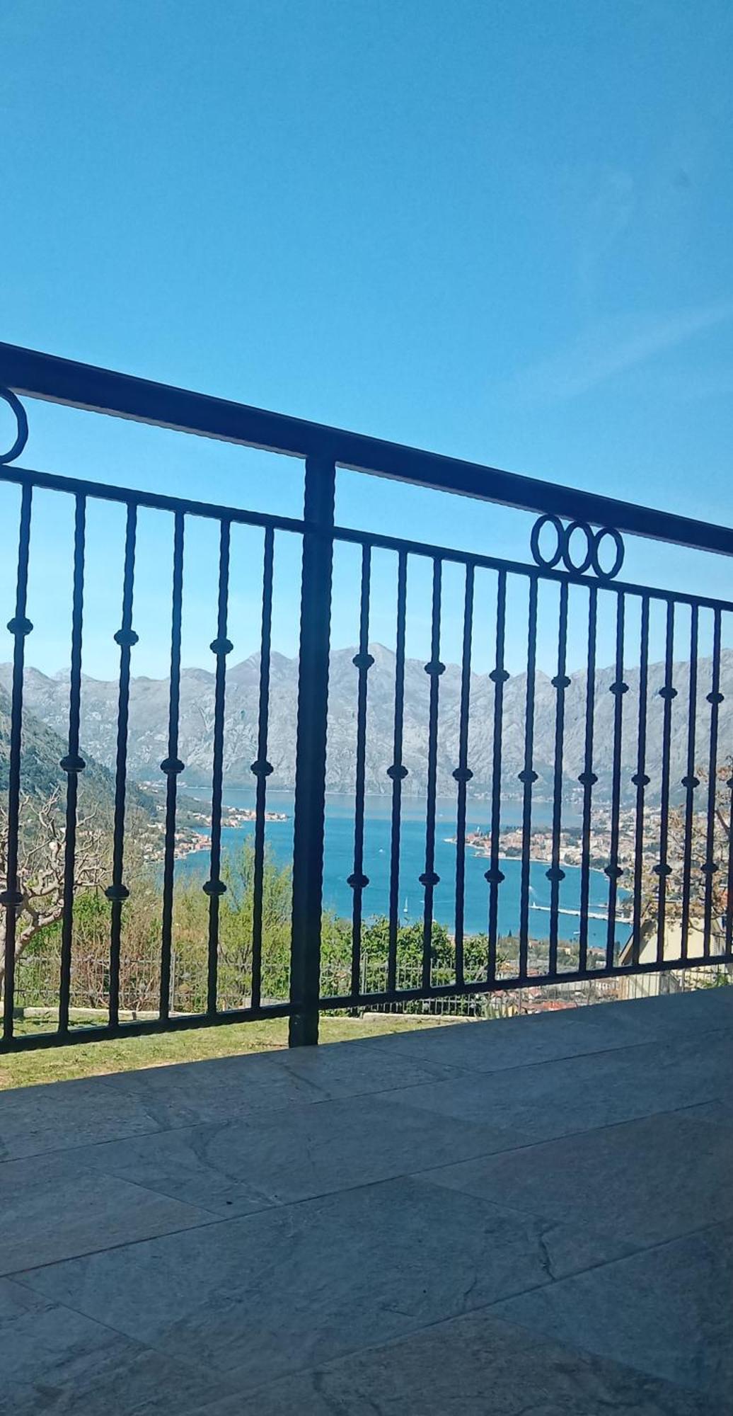 Apartments Orizzonte With Beautiful View Of The Bay Kotor Zewnętrze zdjęcie